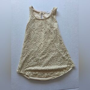 Elegant Lace Tank Top in Cream